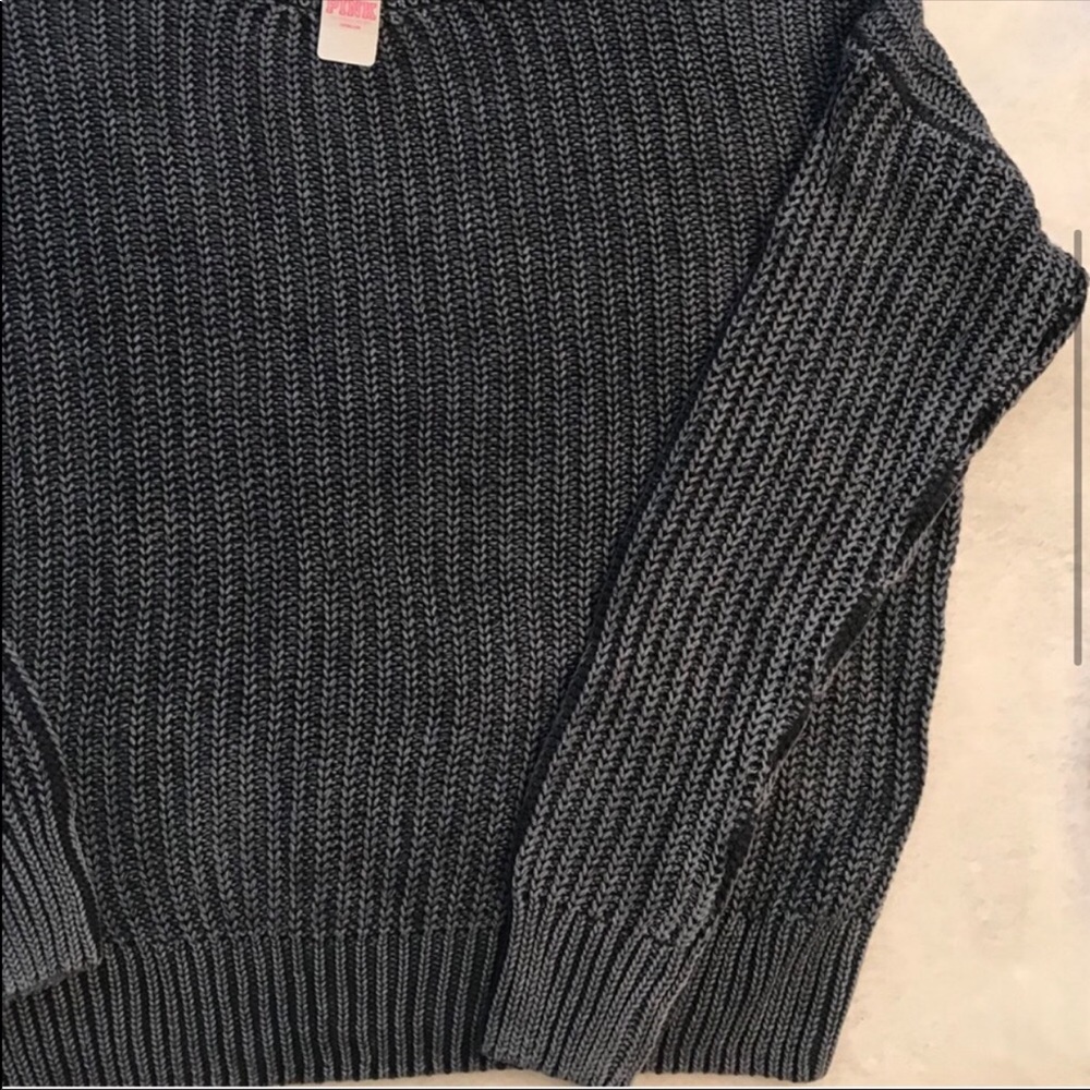 ✨ Pink Victoria’s Secret Fishermen Crew Ne… - Picture 4 of 5